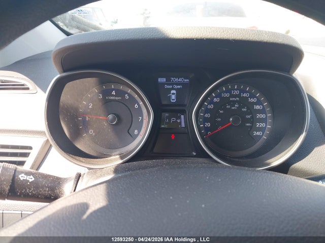 Продаж на аукціоні авто 2013 Hyundai Elantra Gt Gl, vin: KMHD25LE7DU068354, номер лоту: 12593250