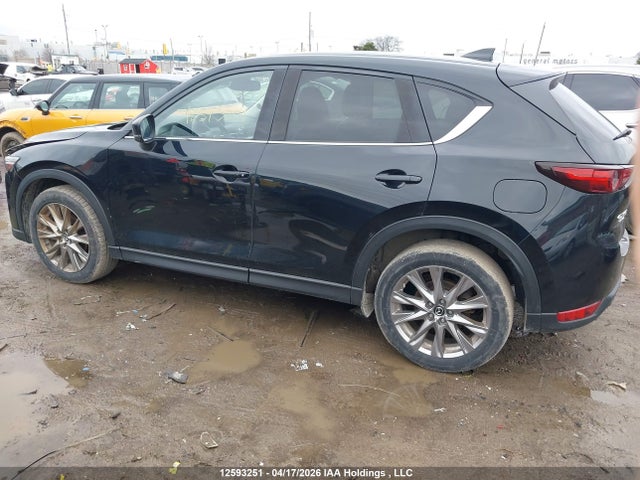 JM3KFBDMXK0682878 Mazda CX-5