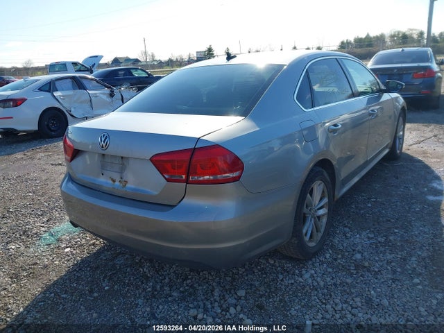 12593264 :رقم المزاد ، 1VWBH7A34CC032775 vin ، 2012 Volkswagen Passat 2.5l Comfortline مزاد بيع