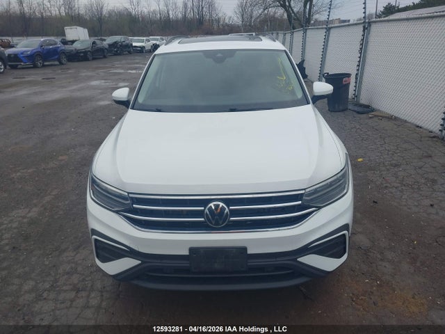 3VVMB7AX6PM081563 Volkswagen TIGUAN SE