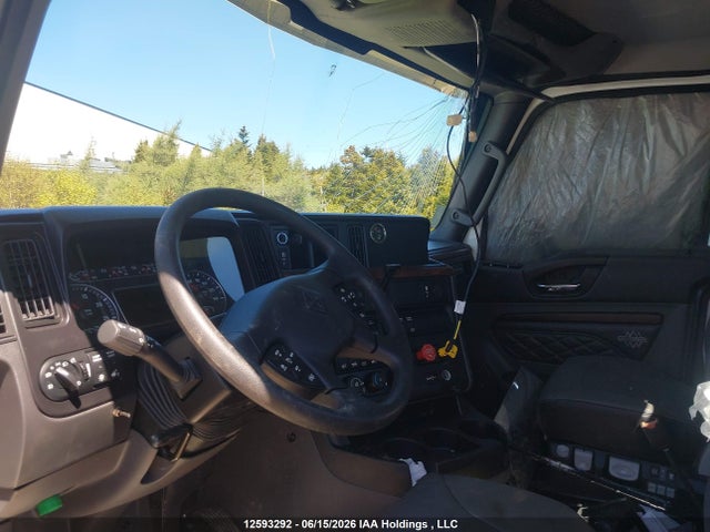 International Rh 2025 3HSDWSZR9SN230389 Image 8