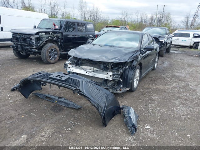12593304 :رقم المزاد ، 4T1G11BK9MU047098 vin ، 2021 Toyota Camry Se/se Night Shade مزاد بيع