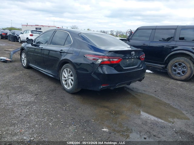 12593304 :رقم المزاد ، 4T1G11BK9MU047098 vin ، 2021 Toyota Camry Se/se Night Shade مزاد بيع