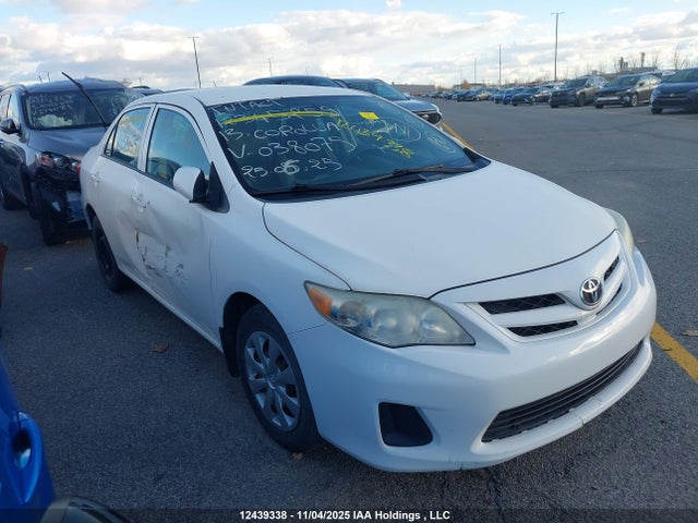 12439338 :رقم المزاد ، 2T1BU4EE4DC038075 vin ، 2013 Toyota Corolla Ce مزاد بيع