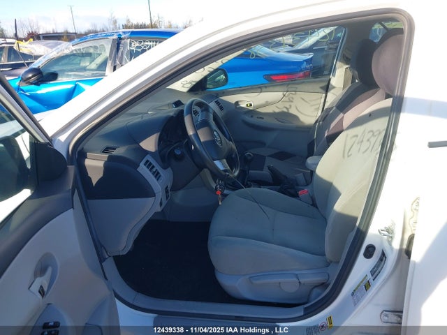12439338 :رقم المزاد ، 2T1BU4EE4DC038075 vin ، 2013 Toyota Corolla Ce مزاد بيع
