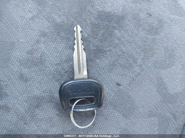 2001 Toyota Echo მანქანა იყიდება აუქციონზე, vin: JTDBT123310120759, აუქციონის ნომერი: 12593317