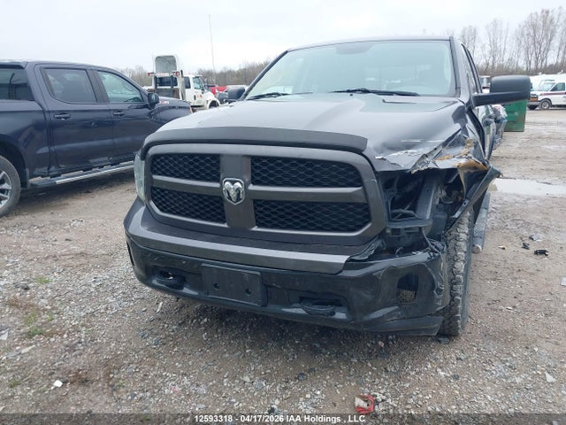 1C6RR7GT7HS687829 RAM 1500 Slt