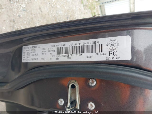 1C6RR7GT7HS687829 RAM 1500 Slt