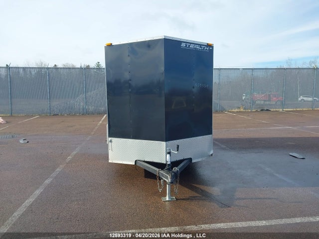 12593319 :رقم المزاد ، 52LBE1216CE009874 vin ، 2012 Stealth Trailer مزاد بيع