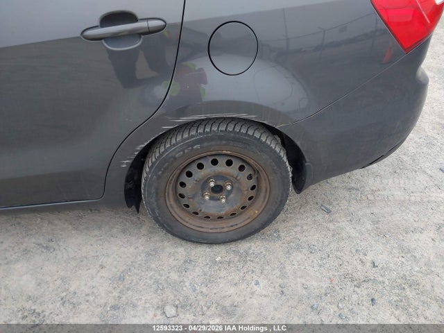 2014 Kia Rio Ex/ex+/lx/lx+/sx მანქანა იყიდება აუქციონზე, vin: KNADM4A35E6415001, აუქციონის ნომერი: 12593323