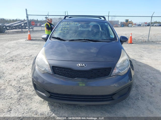 2014 Kia Rio Ex/ex+/lx/lx+/sx მანქანა იყიდება აუქციონზე, vin: KNADM4A35E6415001, აუქციონის ნომერი: 12593323