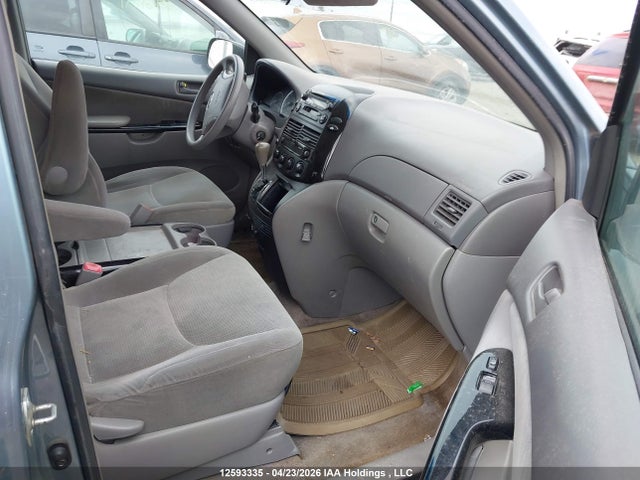 12593335 :رقم المزاد ، 5TDZA23C15S308305 vin ، 2005 Toyota Sienna Ce/le مزاد بيع