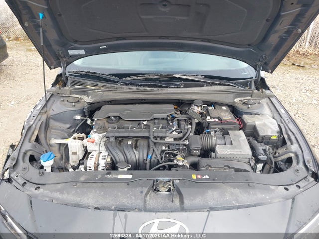 KMHLN4DGXRU790390 Hyundai Elantra Luxury