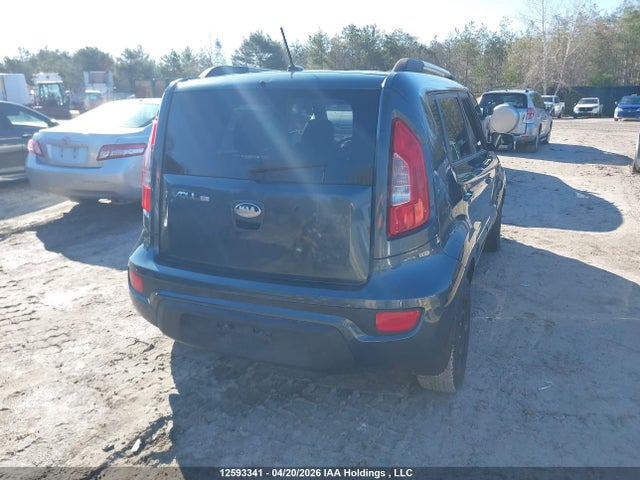 Продаж на аукціоні авто 2013 Kia Soul 2.0l 2u/2.0l 4u/2.0l 4u Burner/2.0l 4u Luxury/2.0l 4u Retro, vin: KNDJT2A68D7499928, номер лоту: 12593341