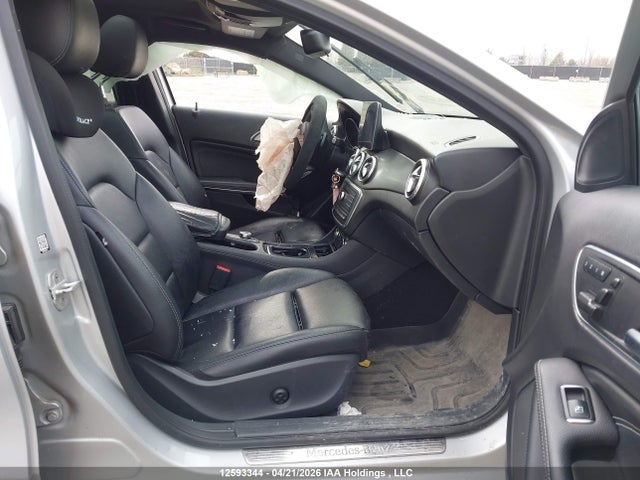 WDCTG4GB4HJ311468 Mercedes-Benz Gla 250 4matic