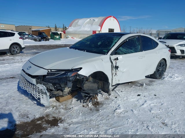 12593354 :رقم المزاد ، 4T1DBADK7SU018709 vin ، 2025 Toyota Camry Xse/xle/le/se مزاد بيع