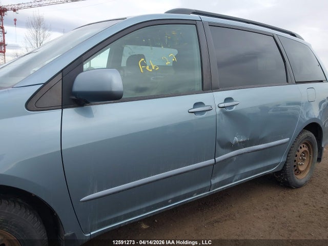2006 Toyota Sienna Ce 7 Passenger/ce 8 Passenger/le 7 Passenger/le 8 Passenger მანქანა იყიდება აუქციონზე, vin: 5TDZA23C96S425972, აუქციონის ნომერი: 12591273