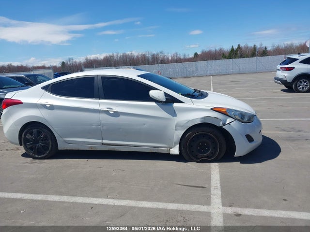 2011 Hyundai Elantra მანქანა იყიდება აუქციონზე, vin: 5NPDH4AEXBH024260, აუქციონის ნომერი: 12593364