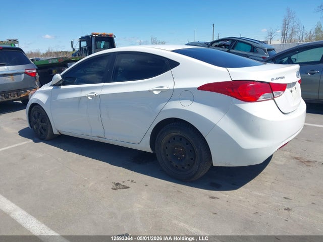 2011 Hyundai Elantra მანქანა იყიდება აუქციონზე, vin: 5NPDH4AEXBH024260, აუქციონის ნომერი: 12593364