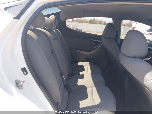 2011 Hyundai Elantra მანქანა იყიდება აუქციონზე, vin: 5NPDH4AEXBH024260, აუქციონის ნომერი: 12593364