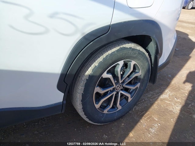 7MUFBABG6SV075036 Toyota Corolla Cross Hybrid Se