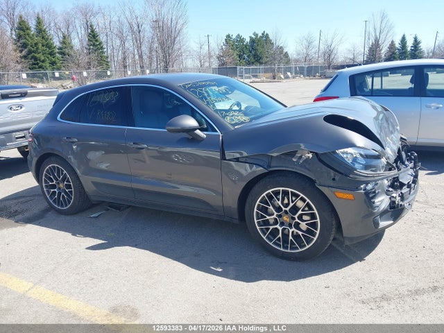 Porsche MACAN S 2015 WP1AB2A50FLB44402 Image 13
