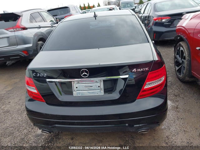WDDGF8AB6EG189303 Mercedes-Benz C 300 4matic
