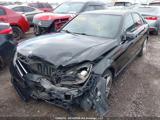 WDDGF8AB6EG189303 Mercedes-Benz C 300 4matic