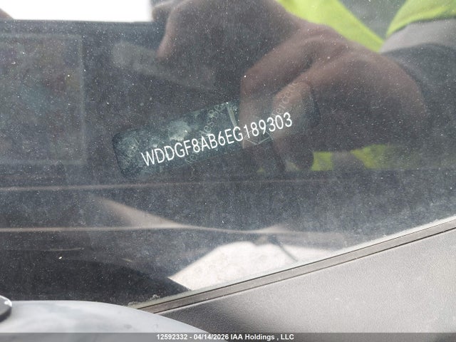 WDDGF8AB6EG189303 Mercedes-Benz C 300 4matic