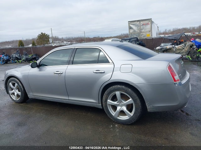 2C3CCAKT6EH315961 Chrysler 300C