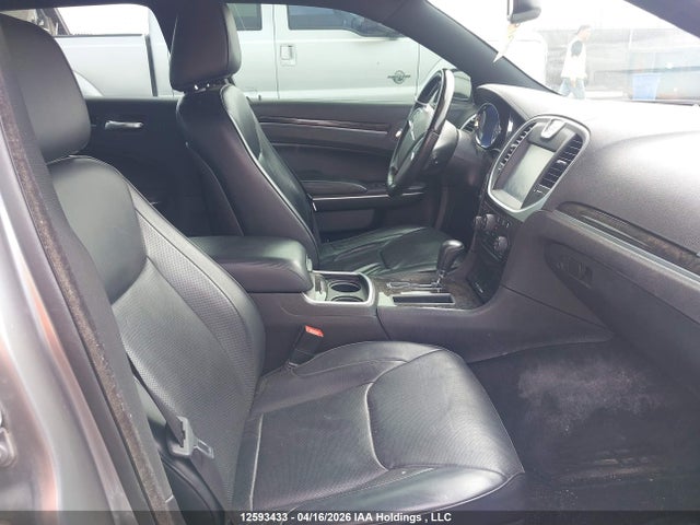 2C3CCAKT6EH315961 Chrysler 300C