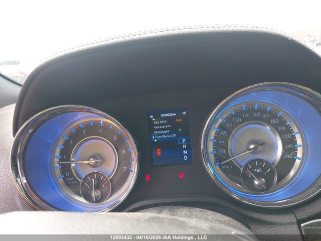 2C3CCAKT6EH315961 Chrysler 300C