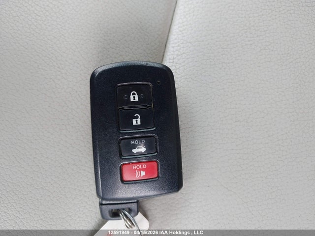 2012 Toyota Camry Xle V6 მანქანა იყიდება აუქციონზე, vin: 4T1BK1FK0CU516840, აუქციონის ნომერი: 12591949