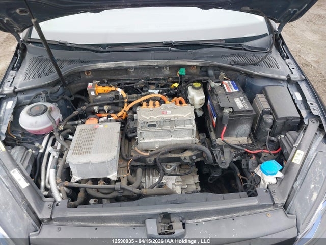 12590935 :رقم المزاد ، WVWPR7AU2JW907510 vin ، 2018 Volkswagen E-golf Comfortline مزاد بيع