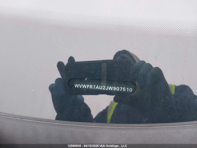 12590935 :رقم المزاد ، WVWPR7AU2JW907510 vin ، 2018 Volkswagen E-golf Comfortline مزاد بيع