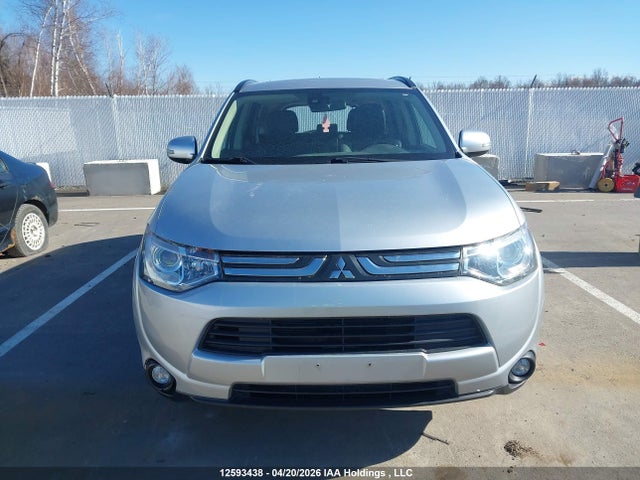 JA4JZ4AX5EZ600779 Mitsubishi Outlander