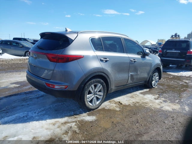 2017 Kia Sportage Lx მანქანა იყიდება აუქციონზე, vin: KNDPMCACXH7105029, აუქციონის ნომერი: 12593466