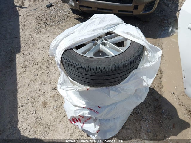 JTNK4RBE5L3079626 Toyota Corolla Se/xse