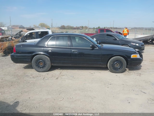 Aukcja sprzedaży 2005 Ford Crown Victoria Police Interceptor, vin: 2FAHP71W65X160182, numer aukcji: 12593481