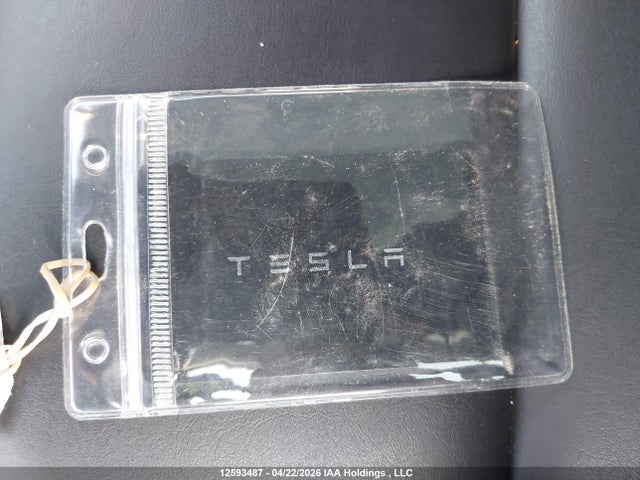 12593487 :رقم المزاد ، 7SAYGDED5RF098655 vin ، 2024 Tesla Model Y Long Range/rwd مزاد بيع