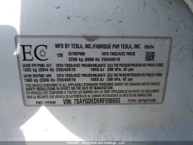 12593487 :رقم المزاد ، 7SAYGDED5RF098655 vin ، 2024 Tesla Model Y Long Range/rwd مزاد بيع