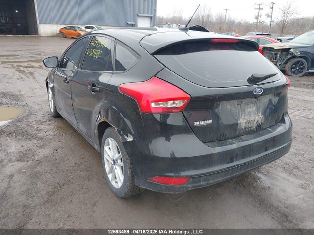 1FADP3K24HL329880 Ford FOCUS SE