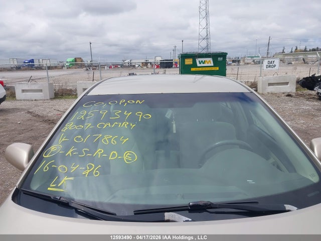 2007 Toyota Camry Le/se მანქანა იყიდება აუქციონზე, vin: 4T1BE46K87U017864, აუქციონის ნომერი: 12593490