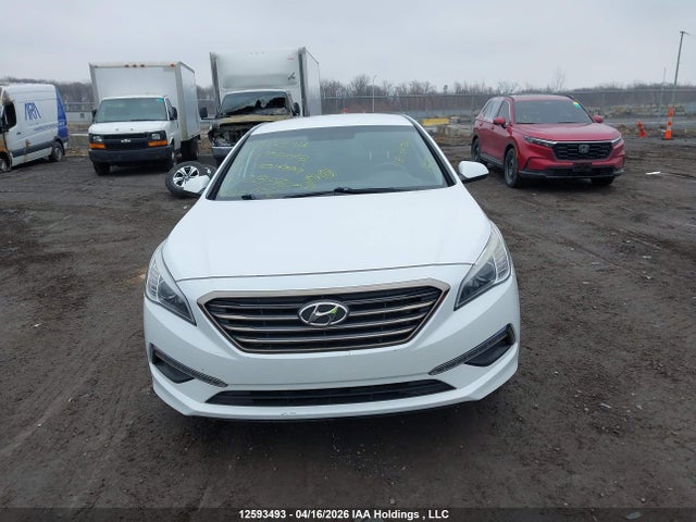 5NPE24AF3GH285767 Hyundai SONATA GL