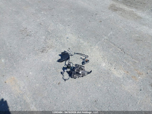 KMHLM4AG7PU605734 Hyundai ELANTRA SEL
