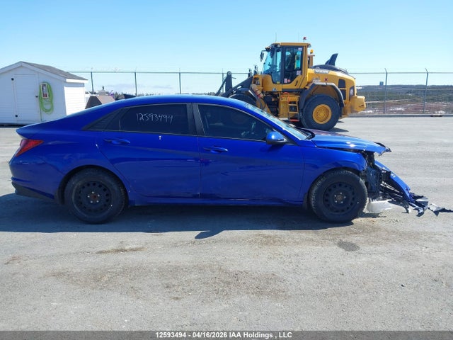 KMHLM4AG7PU605734 Hyundai ELANTRA SEL