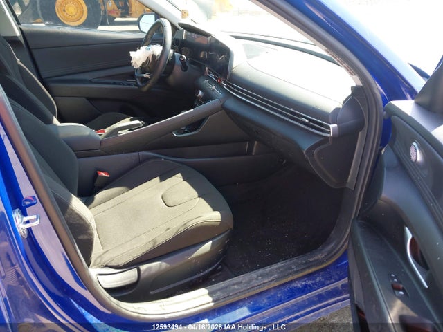 KMHLM4AG7PU605734 Hyundai ELANTRA SEL