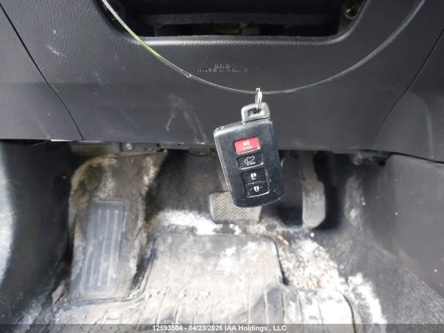 2015 Toyota Rav4 Limited მანქანა იყიდება აუქციონზე, vin: 2T3DFREV5FW252369, აუქციონის ნომერი: 12593504