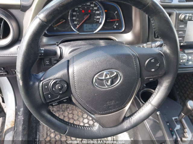 2015 Toyota Rav4 Limited მანქანა იყიდება აუქციონზე, vin: 2T3DFREV5FW252369, აუქციონის ნომერი: 12593504