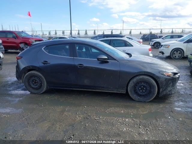 Aukcja sprzedaży 2020 Mazda Mazda3 Gx, vin: JM1BPAK74L1171384, numer aukcji: 12593512